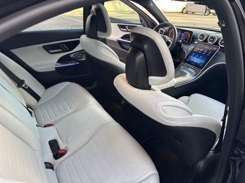 Used 2022 Mercedes-Benz C 300 Sedan image 30