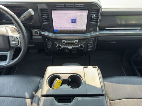 Used 2024 Ford F350 Lariat w/ Sport Appearance Package AWD/4WD image 10