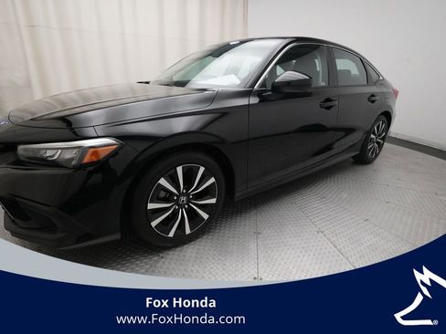 Used 2023 Honda Civic EX image 1