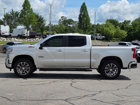 Certified 2022 Chevrolet Silverado 1500 RST w/ Z71 Off-Road Package AWD/4WD image 3