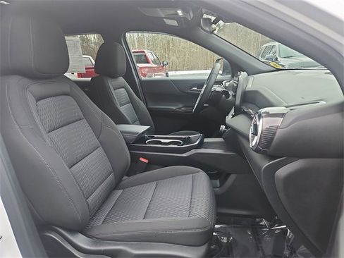 Certified 2025 Chevrolet Equinox LT image 27