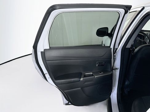 Used 2024 Mitsubishi Outlander Sport SE image 25