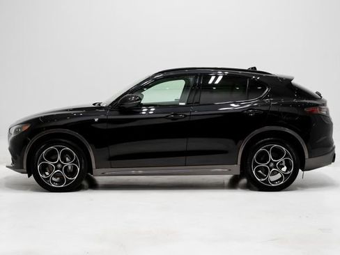 Used 2024 Alfa Romeo Stelvio Ti AWD/4WD image 25