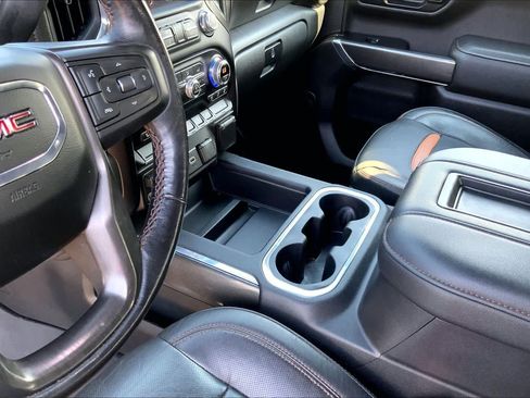 Used 2021 GMC Sierra 1500 AT4 AWD/4WD image 16