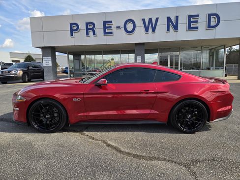 Used 2020 Ford Mustang GT Premium w/ Equipment Group 401A image 11