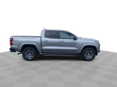 Certified 2023 Chevrolet Colorado Z71 w/ Z71 Convenience Package 2 AWD/4WD image 9