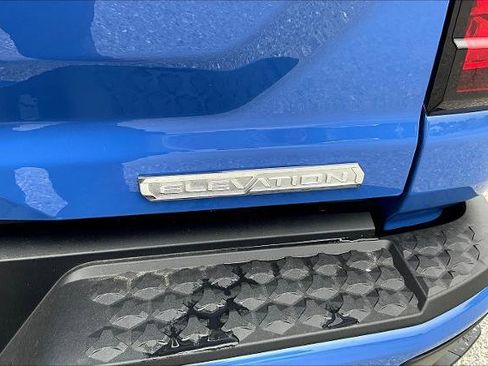 New 2026 GMC Canyon Elevation w/ Convenience Package image 12