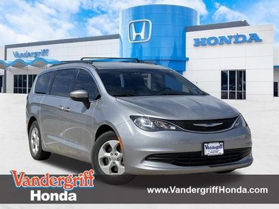 Used 2017 Chrysler Pacifica LX w/ Tire & Wheel Group