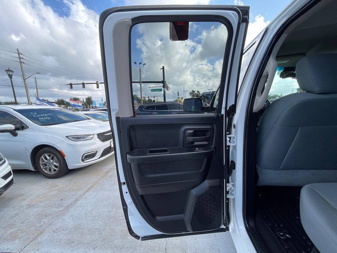Used 2018 RAM 1500 Tradesman w/ Popular Equipment Group AWD/4WD image 12