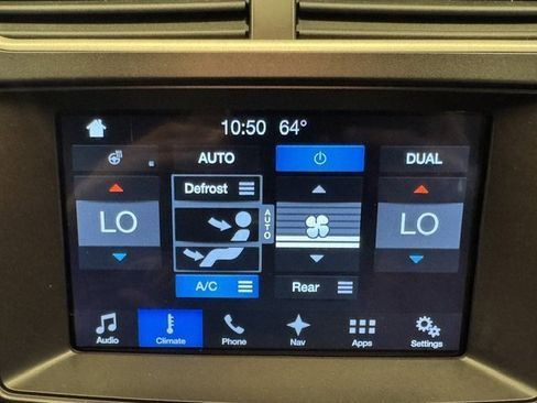 Used 2017 Ford Explorer XLT w/ Equipment Group 202A AWD/4WD image 33