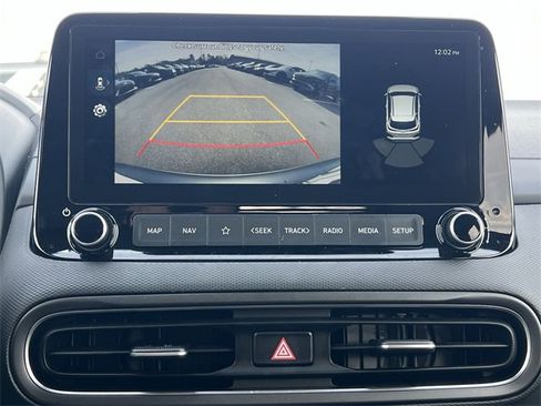 Used 2023 Hyundai Kona Limited image 12