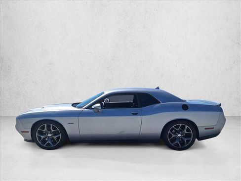 Used 2015 Dodge Challenger R/T w/ Quick Order Package 22B R/T RWD image 8