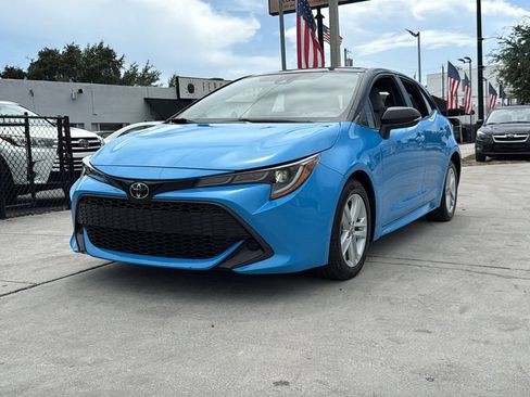 Used 2022 Toyota Corolla SE w/ SE Preferred Package FWD image 10