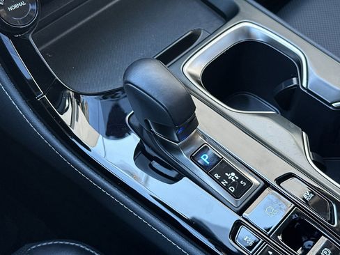Used 2025 Lexus NX 350h AWD w/ Premium Package image 24