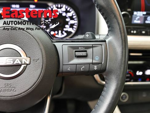 Used 2023 Nissan Rogue SL w/ SL Premium Package AWD/4WD image 16
