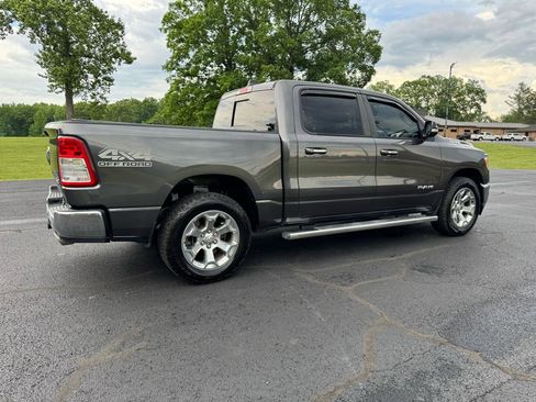 Used 2019 RAM 1500 Big Horn AWD/4WD image 4