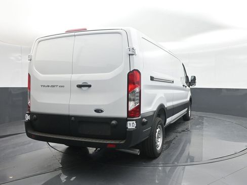 New 2025 Ford Transit 250 Low Roof w/ Load Area Protection Package RWD image 24