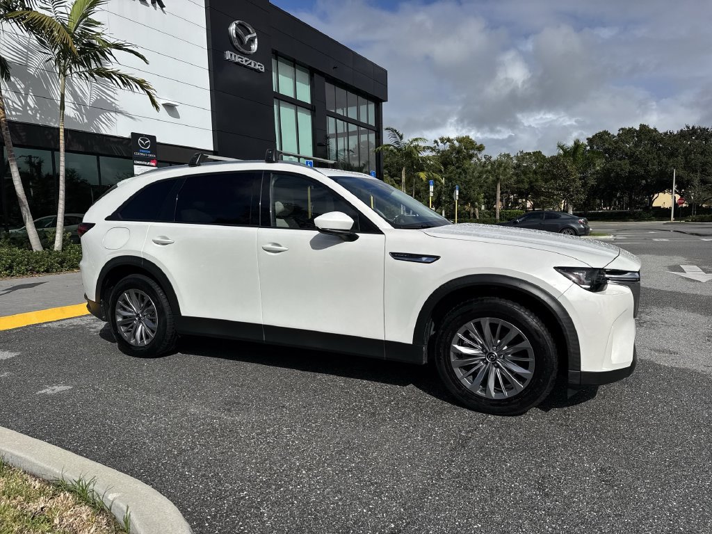 Used 2024 MAZDA CX-90 Plug-In Hybrid w/ Preferred AWD/4WD image 6