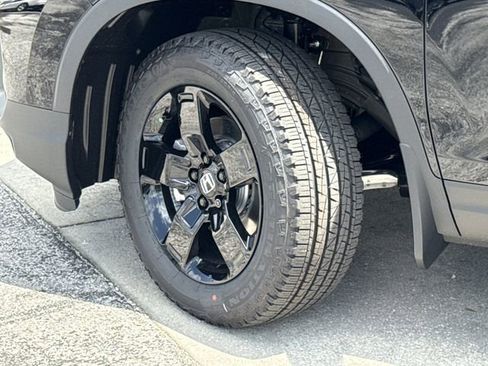 New 2026 Honda Ridgeline Black Edition image 38