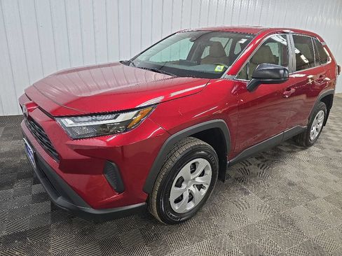 Used 2024 Toyota RAV4 LE AWD/4WD image 8