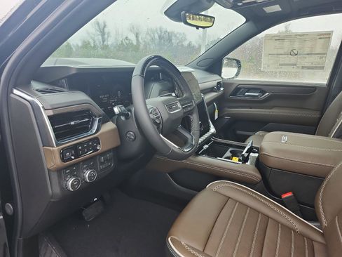 New 2026 GMC Yukon XL Denali Ultimate image 15