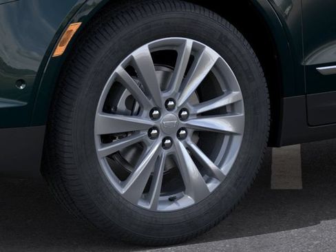 Used 2026 Cadillac XT5 Premium Luxury w/ Driver Assist Package AWD/4WD image 9