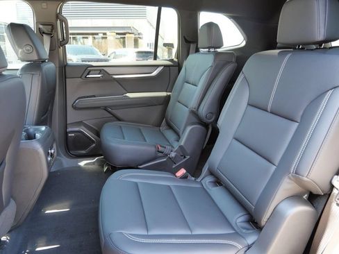 New 2026 GMC Acadia Elevation w/ Black Edition AWD/4WD image 39