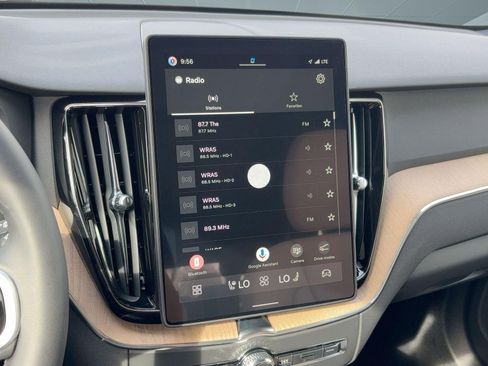 New 2026 Volvo XC60 B5 Plus w/ Climate Package image 22