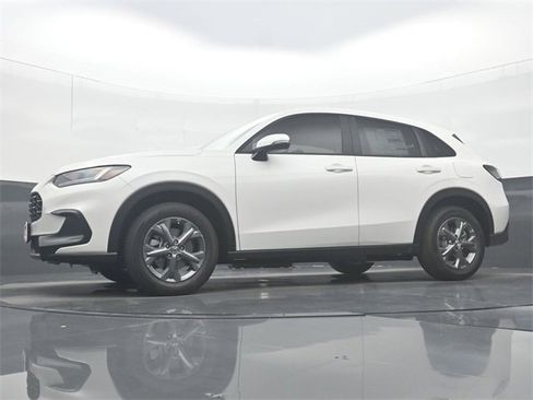 New 2026 Honda HR-V LX image 29