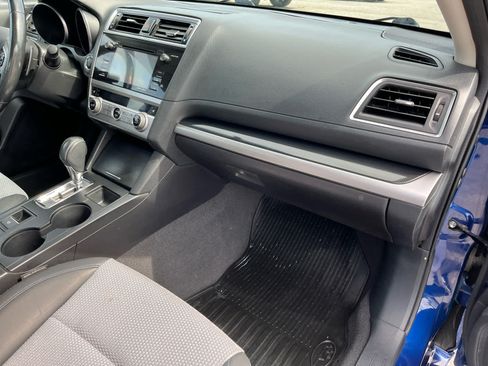 Used 2017 Subaru Legacy 2.5i Sport AWD/4WD image 34