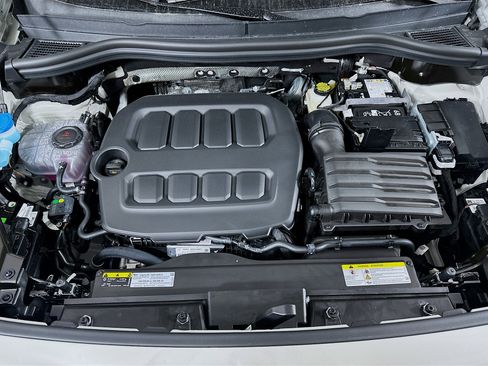 New 2026 Volkswagen Tiguan SE R-Line image 29