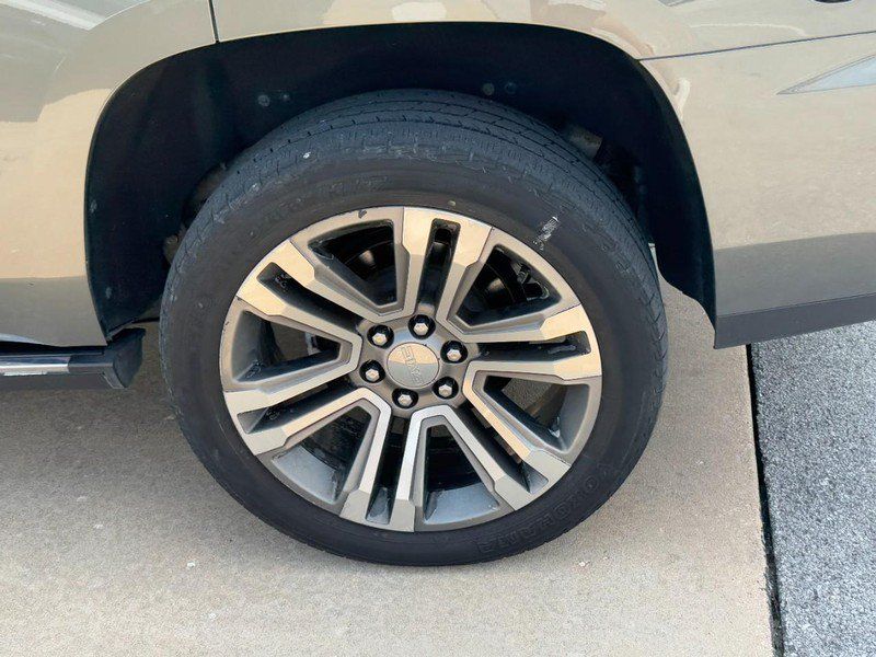 Used 2018 GMC Yukon Denali w/ Denali Ultimate Package AWD/4WD image 7