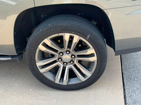 Used 2018 GMC Yukon Denali w/ Denali Ultimate Package AWD/4WD image 7