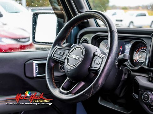 Used 2024 Jeep Gladiator Mojave image 14