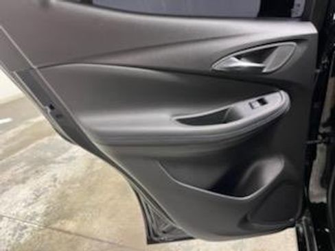 Used 2025 Buick Encore GX Sport Touring w/ Advanced Technology Package image 20