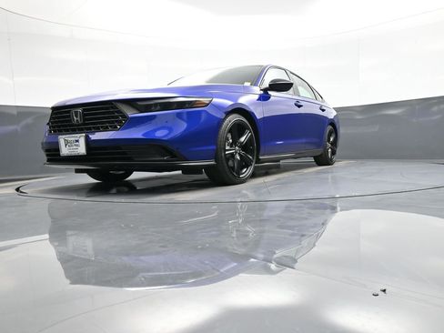 Certified 2023 Honda Accord Sport image 24