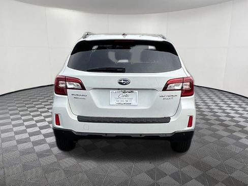 Used 2017 Subaru Outback 2.5i Touring w/ Popular Package #5A AWD/4WD image 5