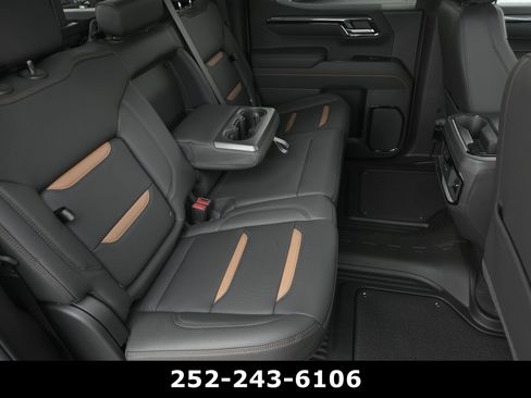 Used 2026 GMC Sierra 1500 AT4 w/ AT4 Premium Package AWD/4WD image 32