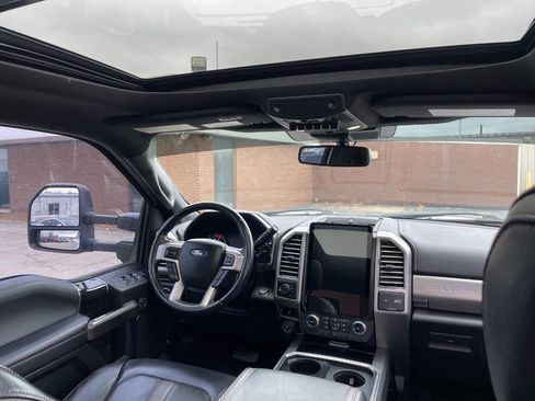 Used 2020 Ford F250 Platinum w/ FX4 Off-Road Package image 36
