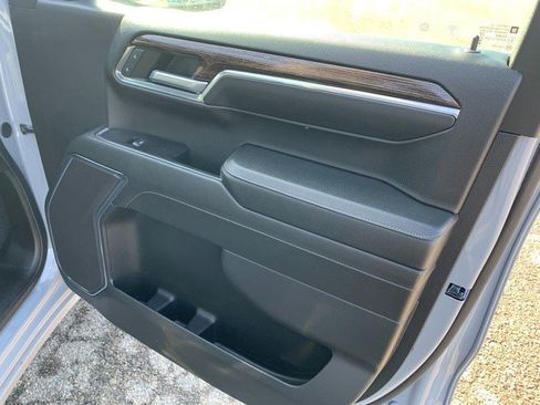 Certified 2024 GMC Sierra 1500 SLE image 14