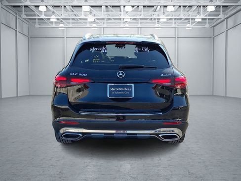 Certified 2026 Mercedes-Benz GLC 300 4MATIC image 5