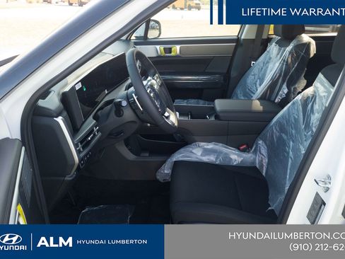 New 2026 Hyundai Santa Fe SE image 16