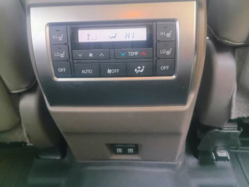 Used 2022 Lexus GX 460 Premium w/ Premium Package AWD/4WD image 60