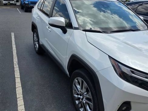 Used 2023 Toyota RAV4 XLE Premium FWD image 1