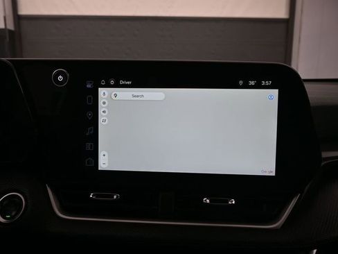 Used 2025 Chevrolet Equinox LT image 17