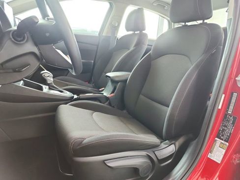 Certified 2023 Kia Forte LXS w/ LXS Technology Package FWD image 10