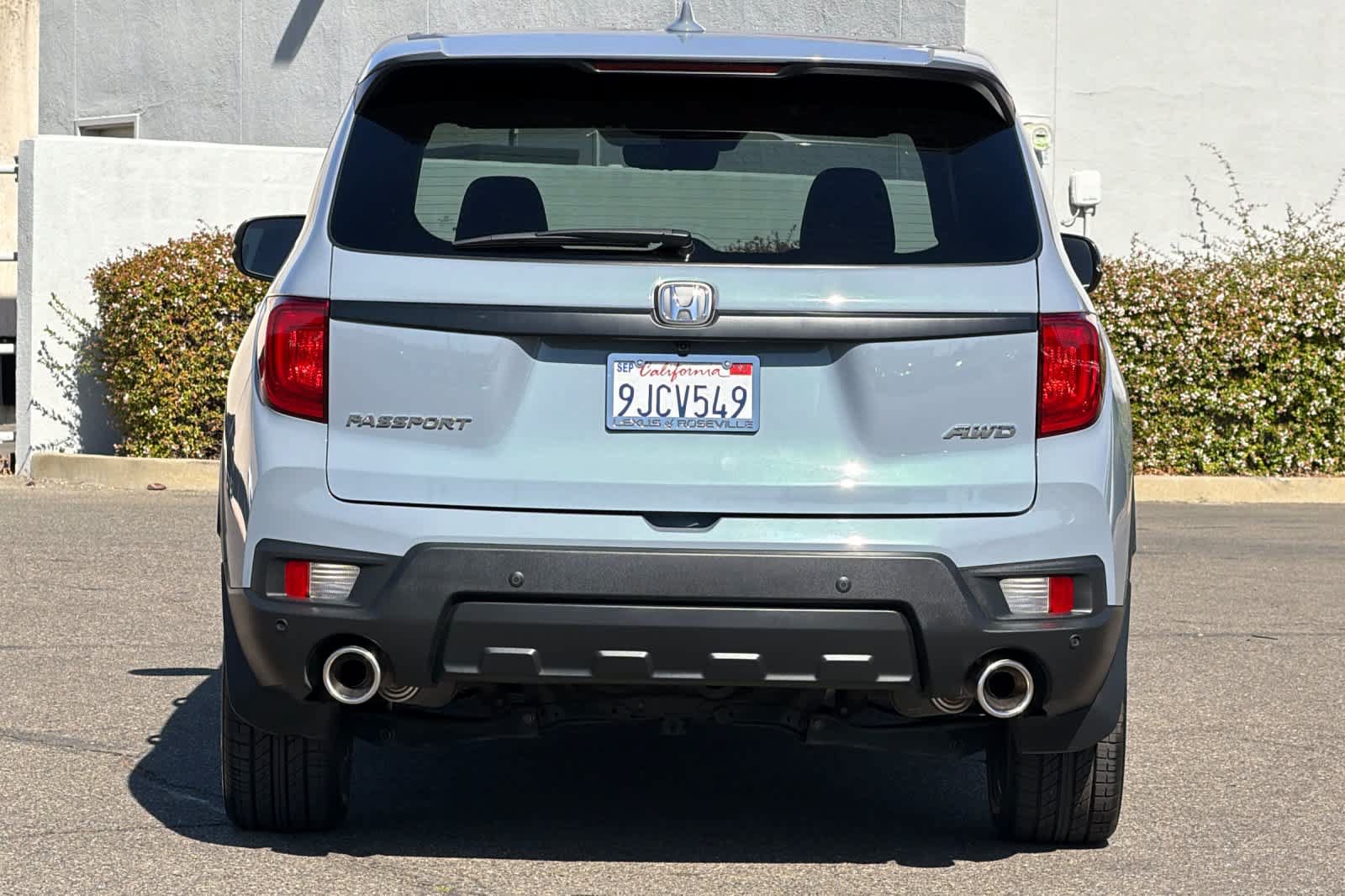 Used 2023 Honda Passport EX-L image 8