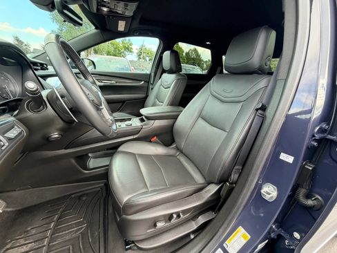 Used 2024 Cadillac XT5 Sportv w/ Technology Package AWD/4WD image 10