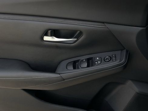 Used 2024 Nissan Sentra SV image 20