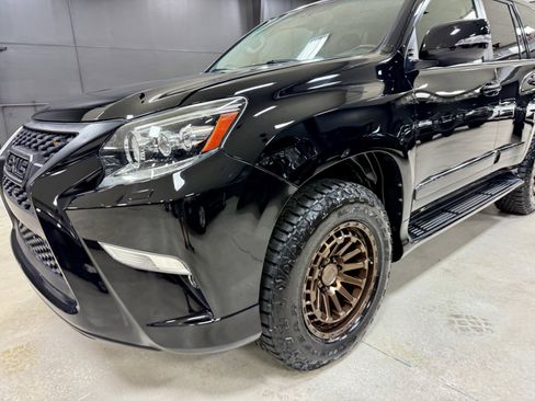 Used 2017 Lexus GX 460 Premium image 14